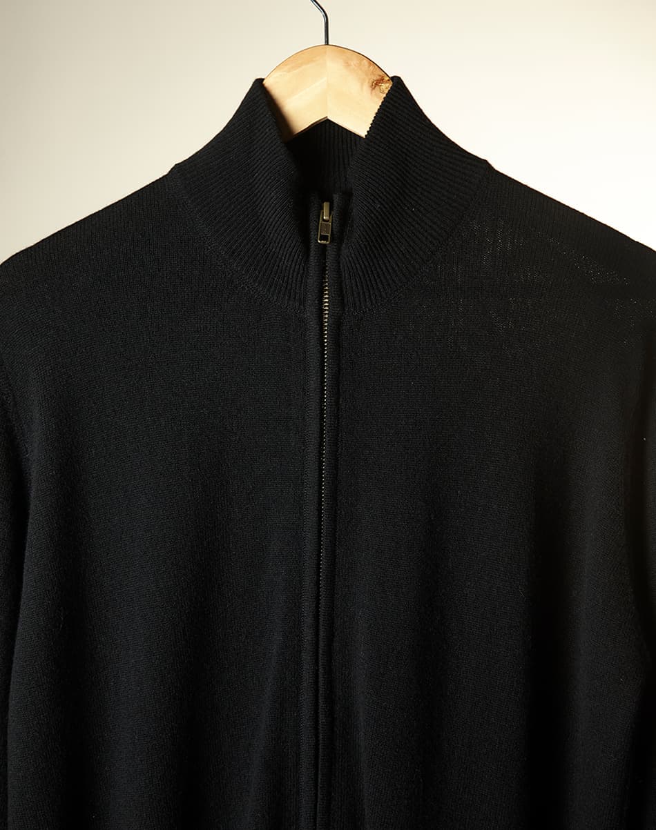 Classic Black Pure Cashmere Full-Zip Jumper 4