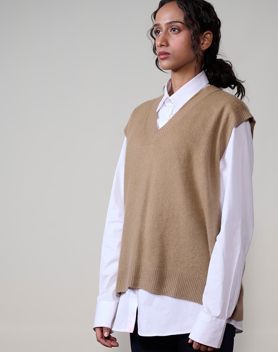 Dune Beige Felted Pure Cashmere V-Neck
